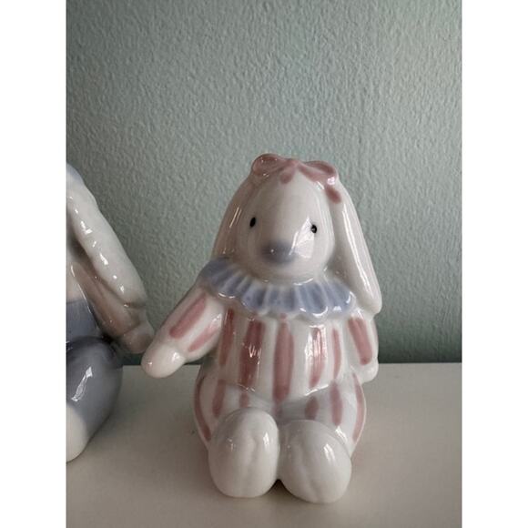 2 Vintage Otagiri Japan Hand Painted Ceramic Boy and Girl Bunny Rabbit Figurines - Picture 3 of 7
